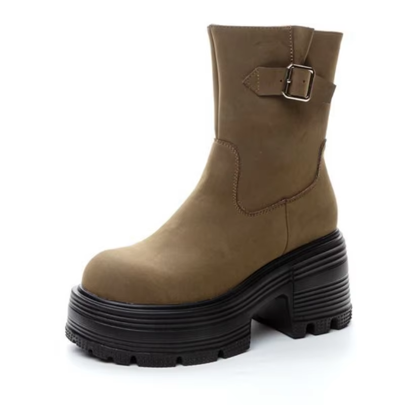 Minimalistiska ankelstövlar i lyx