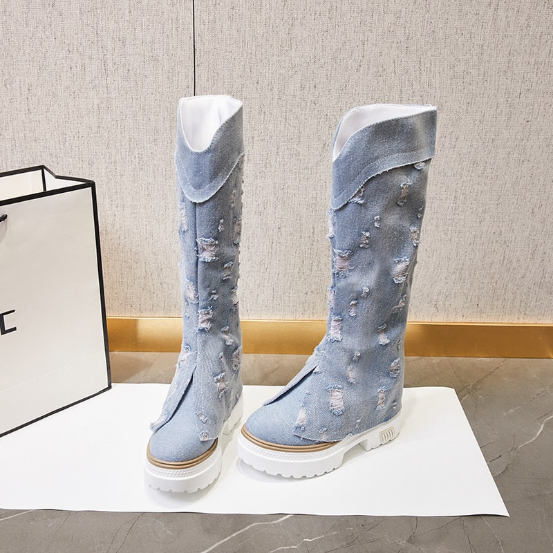 Kiara Knähöga Denimbäljor