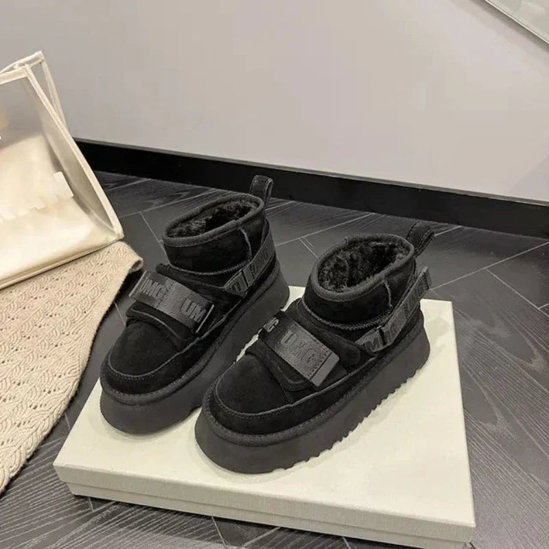 U.M.G Fluffy Stövlar